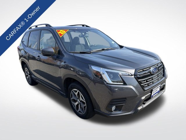 Used 2023 Subaru Forester Premium AWD/4WD image 2