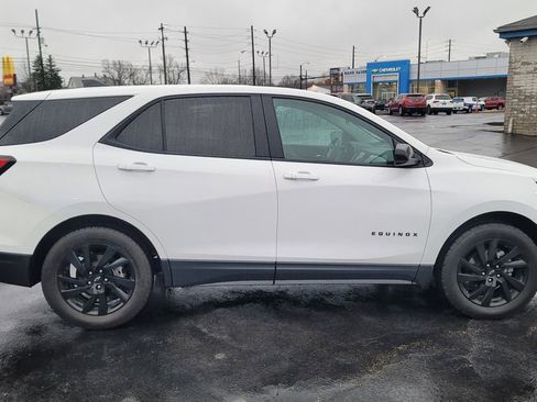 Used 2023 Chevrolet Equinox LS w/ LS Convenience Package image 7