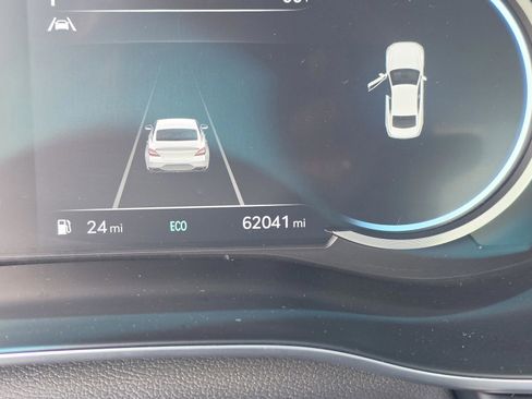 Used 2022 Genesis G70 3.3T RWD image 35