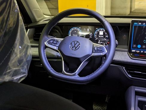New 2026 Volkswagen Tiguan S AWD/4WD image 13