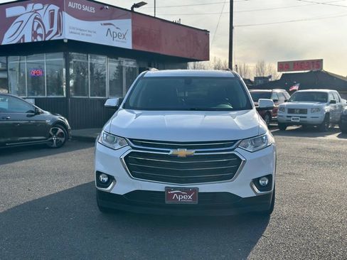 Used 2019 Chevrolet Traverse LT w/ LPO, Cargo Package AWD/4WD image 3