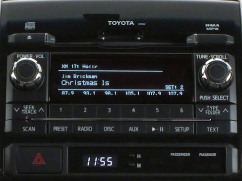 Used 2012 Toyota Tacoma 4x4 Double Cab w/ SR5 Pkg image 7
