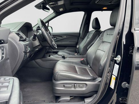 Used 2021 Honda Pilot Black Edition image 10
