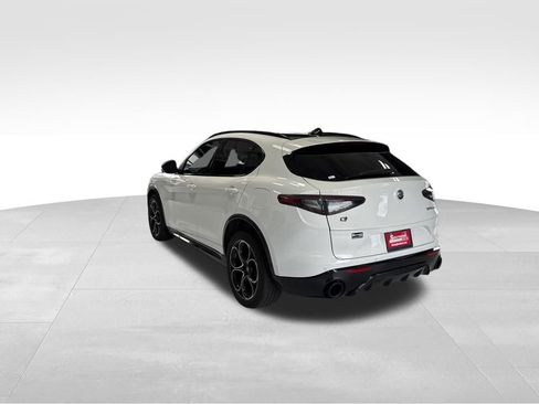 Used 2024 Alfa Romeo Stelvio Veloce AWD/4WD image 3