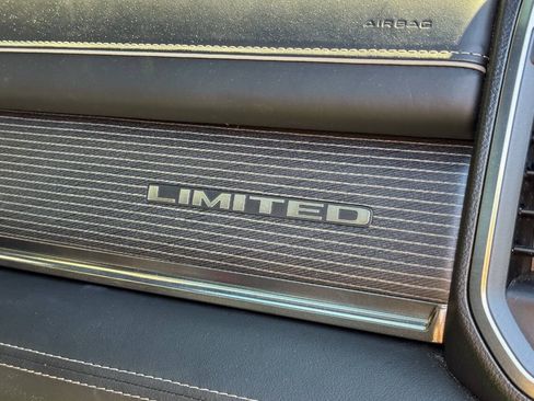 Used 2020 RAM 1500 Limited AWD/4WD image 17
