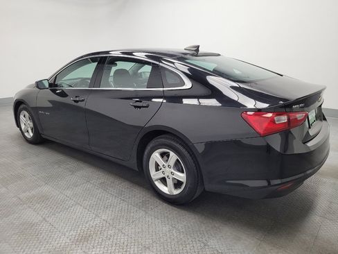 Used 2023 Chevrolet Malibu LS FWD image 3