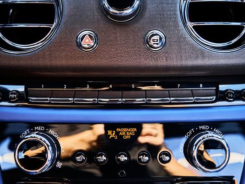 Used 2024 Rolls-Royce Ghost AWD/4WD image 69