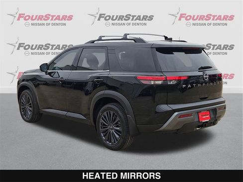 New 2026 Nissan Pathfinder SL image 7