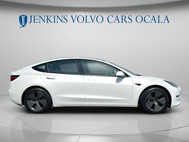 Used 2023 Tesla Model 3 Standard Range RWD image 2