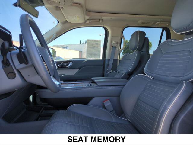 Used 2023 Lincoln Navigator Black Label AWD/4WD image 21
