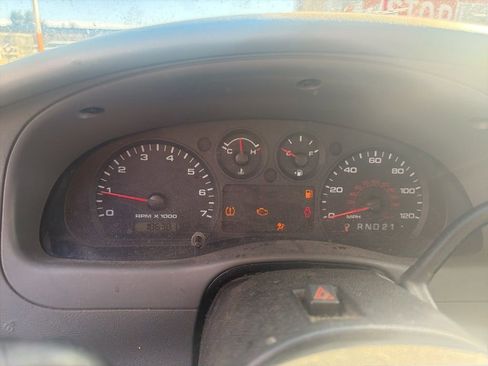 Used 2009 Ford Ranger XL image 3