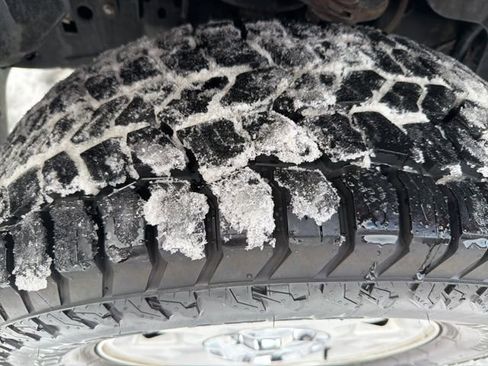 Used 2014 Ford F150 XLT image 6