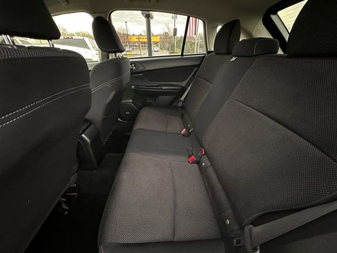 Used 2014 Subaru Crosstrek 2.0i Premium image 9