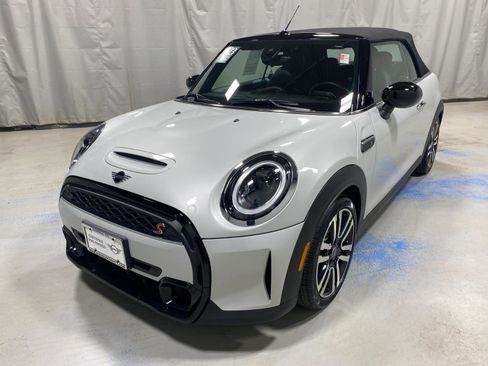 Certified 2023 MINI Cooper S image 2