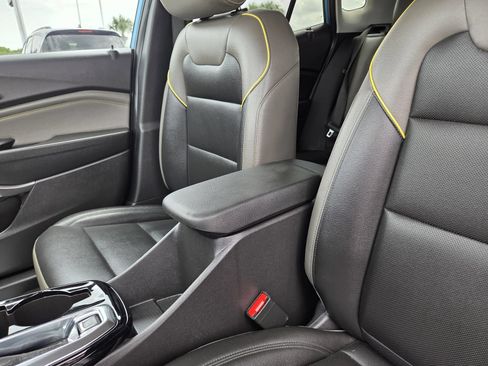 Used 2025 Chevrolet Trax ACTIV w/ Driver Confidence Package FWD image 27