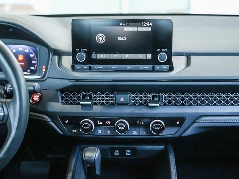 Used 2024 Honda Accord EX image 17