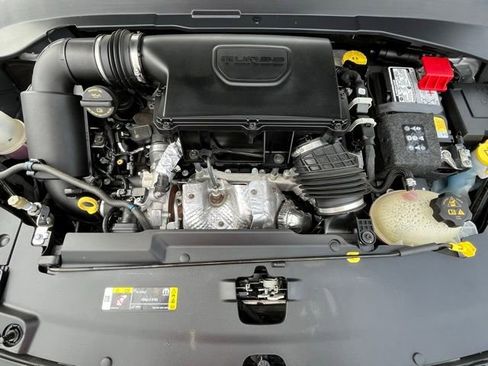 Used 2023 Jeep Compass High Altitude w/ Driver Assist Group I image 34