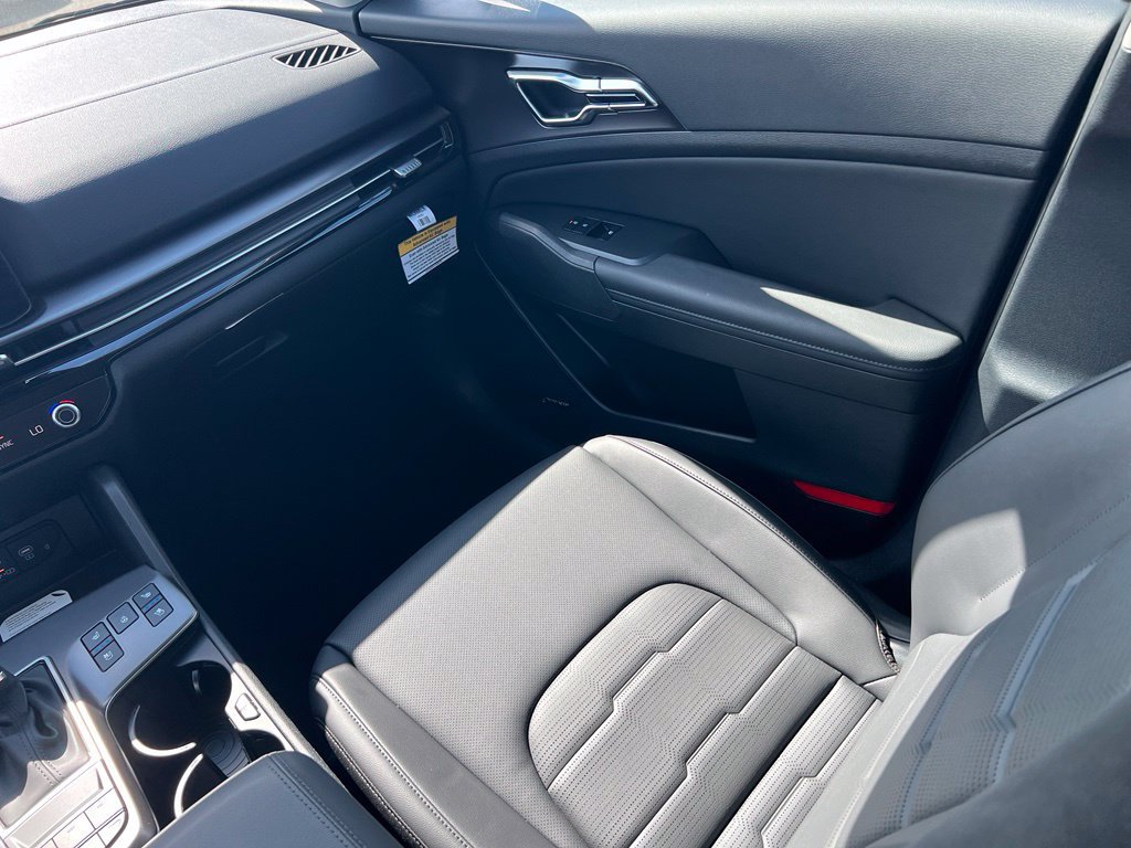 New 2026 Kia Sportage SX FWD image 13