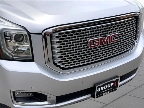 Used 2016 GMC Yukon XL Denali w/ Open Road Package RWD image 29