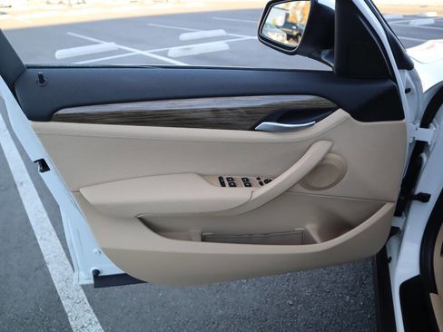 Used 2014 BMW X1 sDrive28i image 25