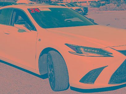 Used 2024 Lexus ES 300h F Sport w/ Accessory Package (Z2)