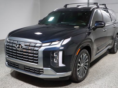 Used 2024 Hyundai Palisade Calligraphy image 35