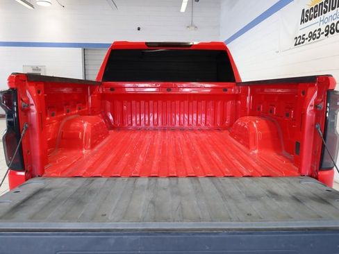 Used 2020 Chevrolet Silverado 1500 LT w/ Texas Edition image 20