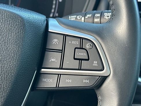 Used 2024 Toyota Grand Highlander XLE image 22