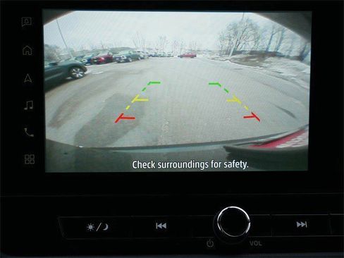 New 2025 Mitsubishi Outlander ES image 9