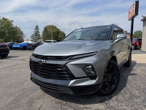 Used 2023 Chevrolet Blazer RS w/ Driver Confidence II Package AWD/4WD image 2