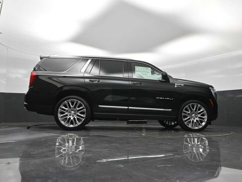 New 2026 GMC Yukon Denali w/ Sun & Power Step Package AWD/4WD image 25