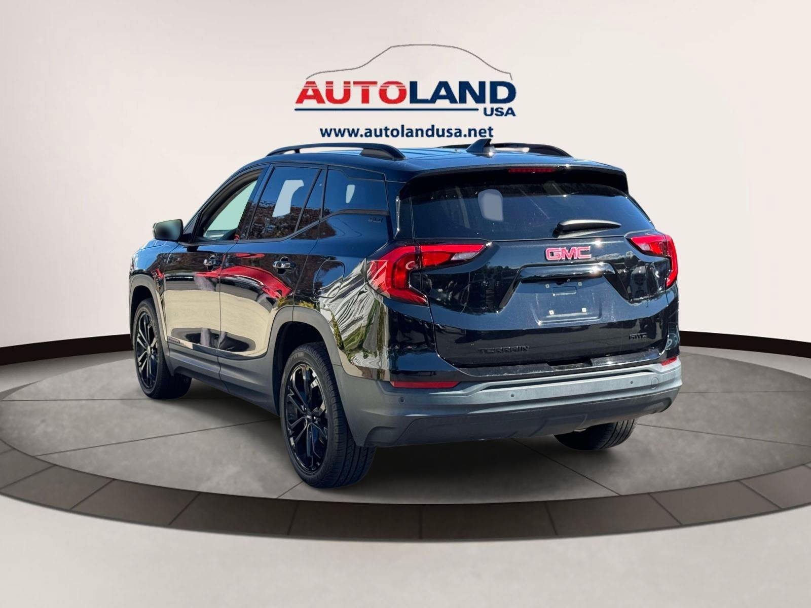 Used 2019 GMC Terrain SLE w/ Driver Convenience Package AWD/4WD image 5