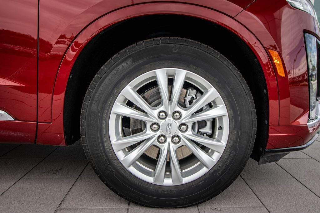 Used 2023 Cadillac XT6 Luxury FWD image 5