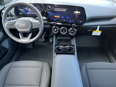 New 2026 Chevrolet Blazer EV LT image 3