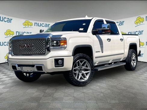 Used 2015 GMC Sierra 1500 Denali w/ Driver Alert Package AWD/4WD image 2