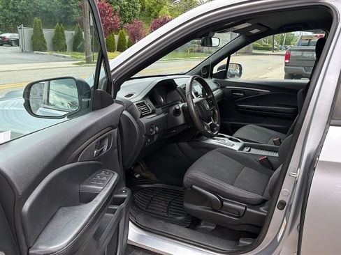 Used 2019 Honda Passport Sport image 23