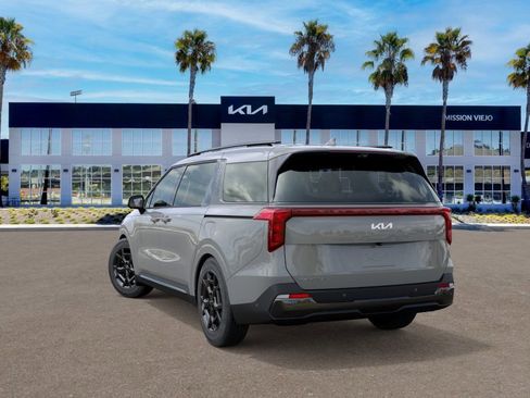 New 2026 Kia Carnival SX FWD image 4