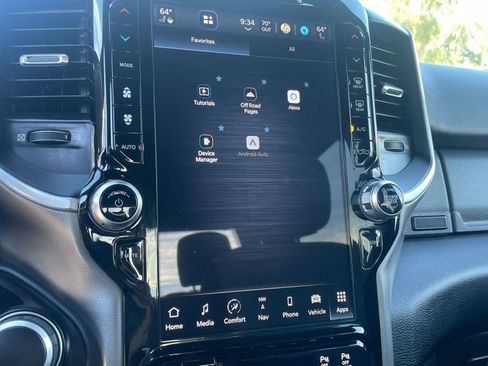 Used 2024 RAM 2500 Big Horn w/ Safety Group image 22