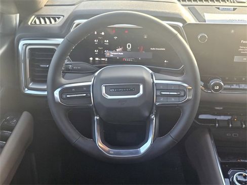 New 2026 GMC Canyon Denali image 15