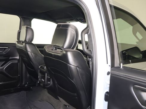 Used 2024 RAM 1500 Laramie image 48