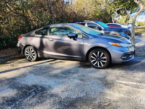 Used 2014 Honda Civic EX-L image 2