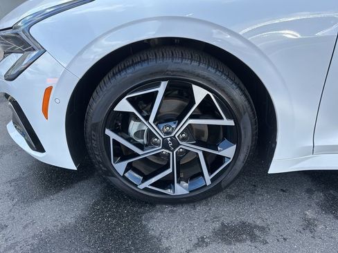 Used 2025 Kia K5 EX image 12