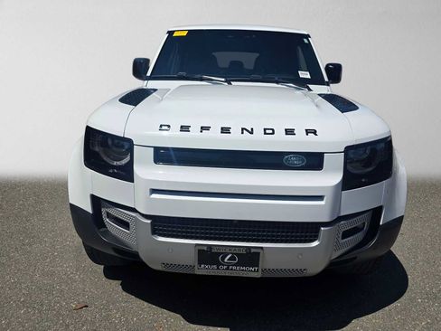 Used 2025 Land Rover Defender 110 S AWD/4WD image 8