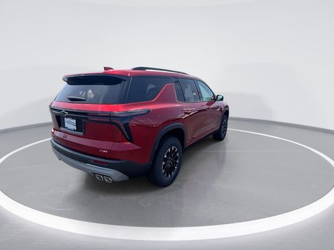New 2026 Chevrolet Traverse Z71 w/ Enhanced Driving Package AWD/4WD image 8