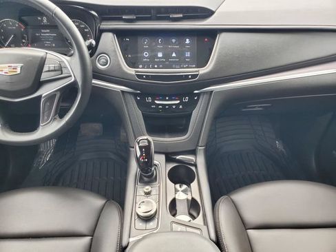 Used 2024 Cadillac XT5 Luxury AWD/4WD image 32