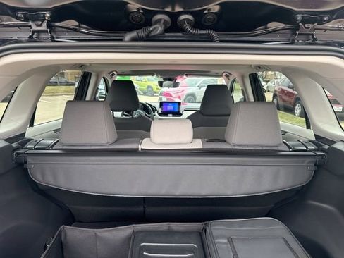 Certified 2025 Toyota RAV4 XLE w/ Convenience Package image 8