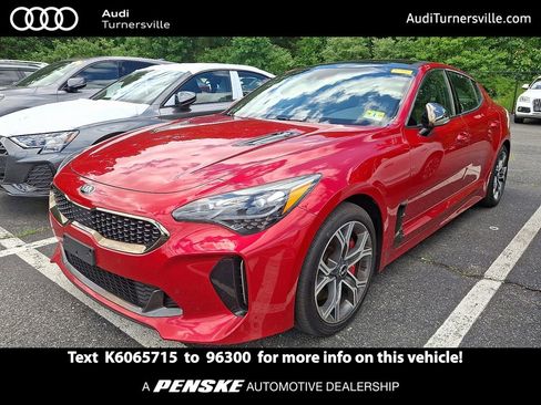 Used 2019 Kia Stinger GT1 AWD/4WD image 1