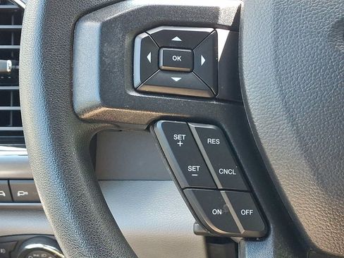 Used 2022 Ford F350 XLT w/ XLT Premium Package AWD/4WD image 21