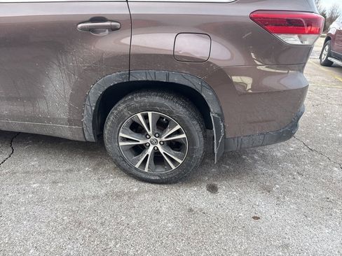 Used 2018 Toyota Highlander Plus image 13