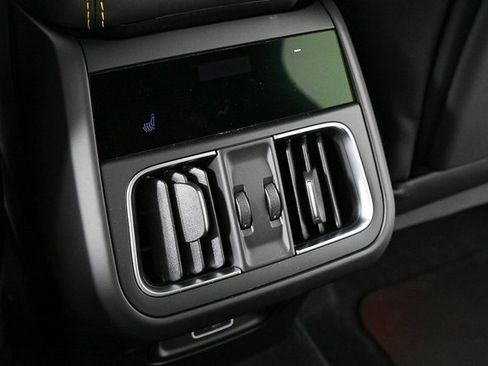 New 2025 Maserati Grecale GT image 21